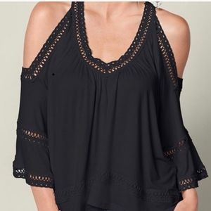 LOOKING FOR THIS IS TOP XL OR 1x